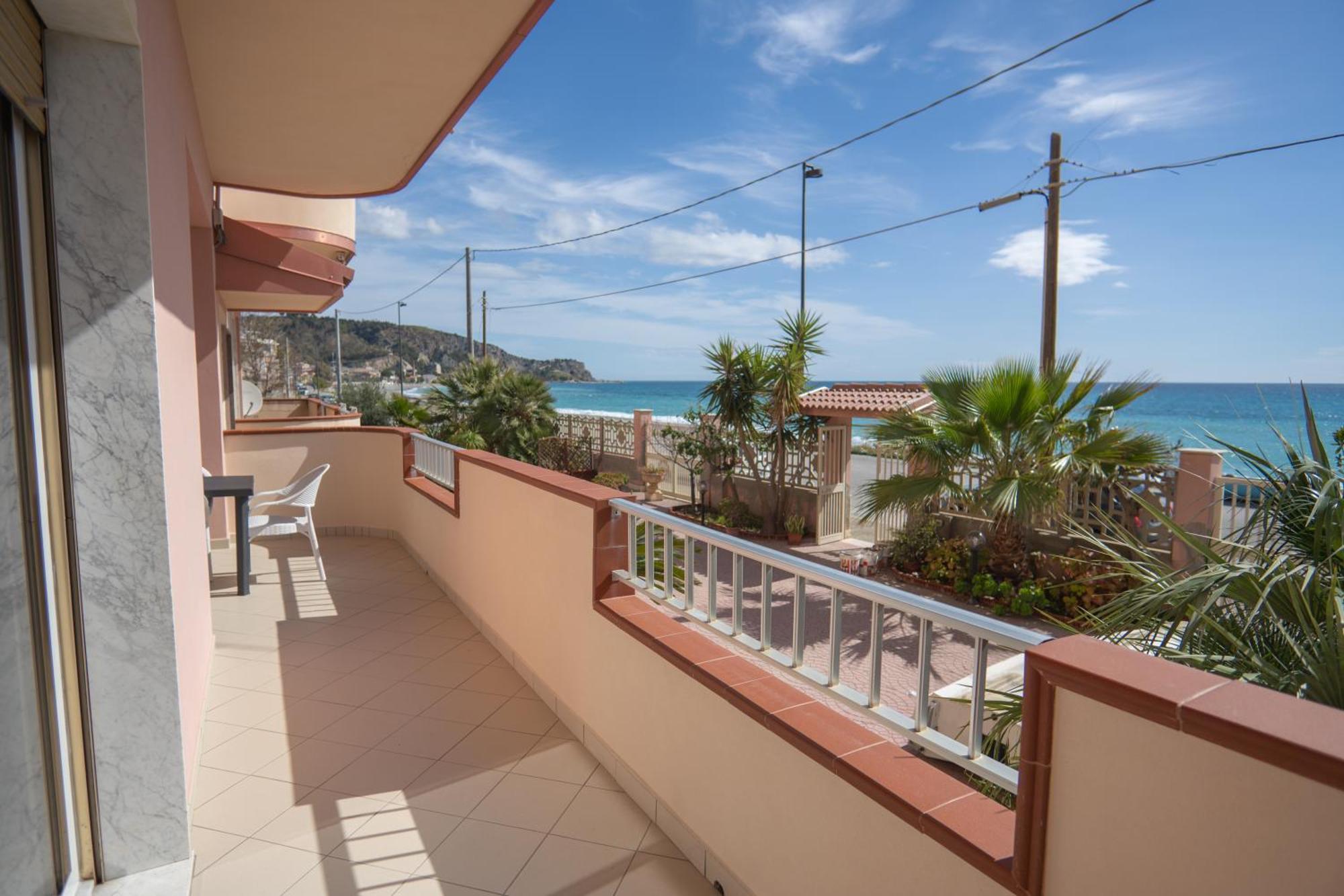 Apartamento Casa Alice Bova Marina Exterior foto